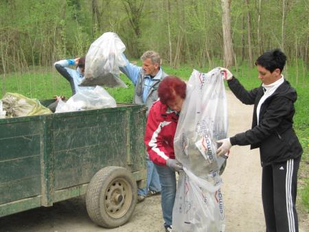 Čistilna akcija 2013 1